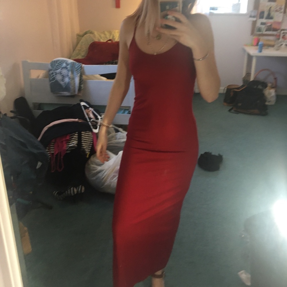 Long red tight dress forever 21